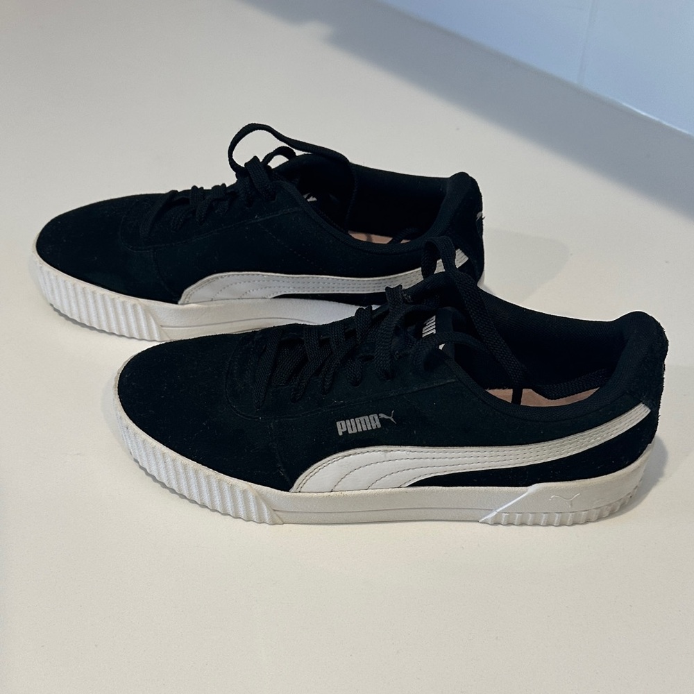 Puma Classic Black Sneakers with White Stripes